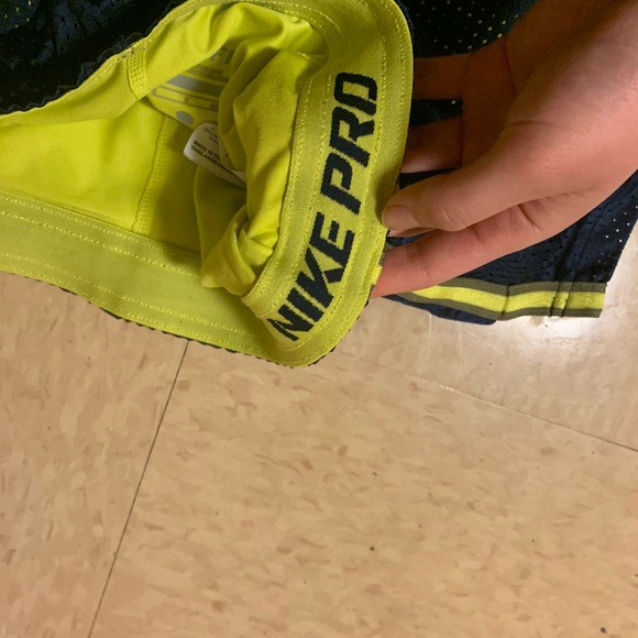 Nike Pro Dri-fit shorts - Picture 3 of 3